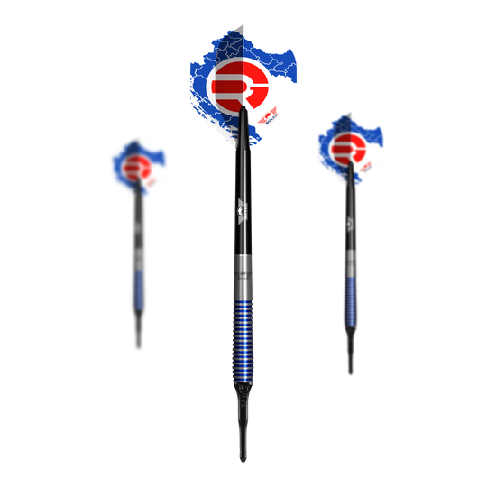Dardos blandos Bulls NL Romeo Grbavac - 19 g Das Bild zeigt drei Softdarts des Modells "Bulls NL Romeo Grbavac 19g". Die Darts haben blaue und silberne Griffe sowie Flights mit einem blau-weißen Muster und rotem Logo.