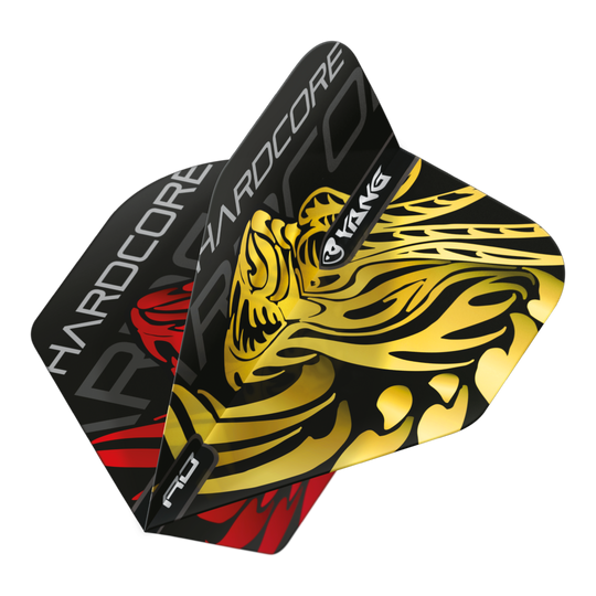 Vuelos estándar Red Dragon Jonny Clayton Gold Red Yin Yang Das Bild zeigt die Red Dragon Jonny Clayton Gold Red Yin Yang Standard Flights mit einem auffälligen goldenen und roten Design. Die Flights haben ein Hardcore-Branding und einen stilisierten Yin-Yang-Druck.