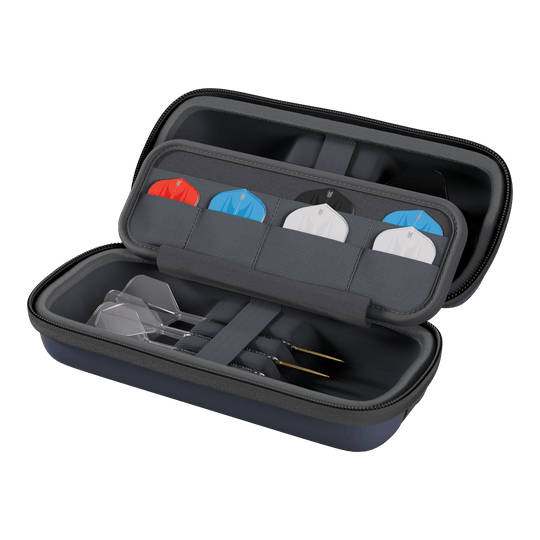 Estuche para dardos Target BOA Das Bild zeigt ein weiteres Target BOA Dartcase in Navy und Dunkelgrau. Es ist ideal für den Transport von Darts und Zubehör geeignet.