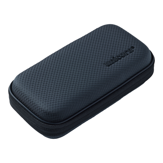 Estuche pequeño para dardos Unicorn Vanguard - Gris Die Abbildung zeigt das Unicorn Vanguard Small Dartcase in Grau. Diese Darttasche ist kompakt und für den sicheren Transport von Darts geeignet.