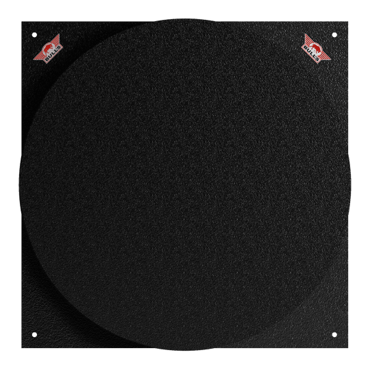 Das Bild zeigt das Produkt "Bulls NL Dartboard Silencer". Es ist eine schwarze, runde Matte mit einer leicht strukturierten Oberfläche.