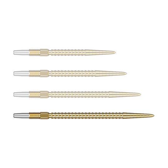 Auf dem Bild sind vier goldfarbene Dartspitzen nebeneinander zu sehen. Die Spitzen haben ein geriffeltes Muster und silberne Enden.