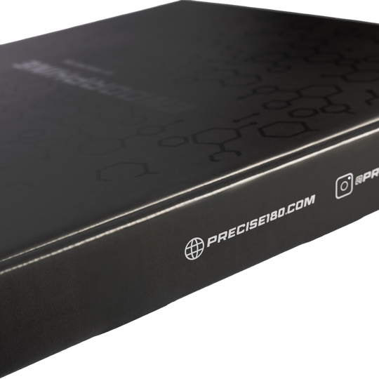 Diana de dardos Precise 180 Endorphine de acero con aro numerado - Rosa cibernético Abgebildet ist das Precise 180 Endorphine Steeldartboard mit Nummernring in Inferno Red. Das Dartboard ist robust und für ein präzises Spielerlebnis konzipiert.