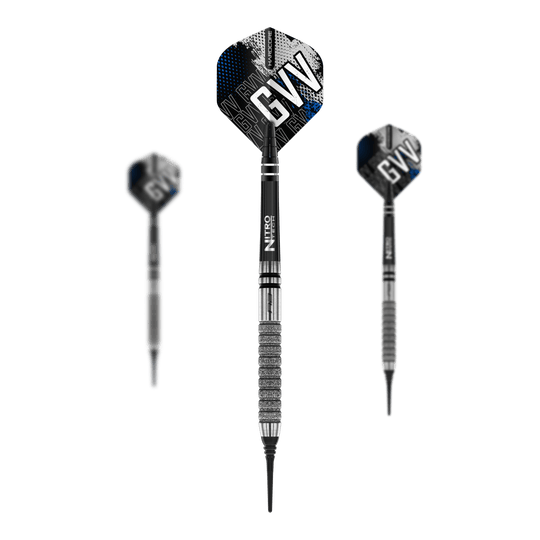 Dardos blandos Red Dragon Gian Van Veen Tour Edition - 20 g Das Bild zeigt die Red Dragon Gian Van Veen Tour Edition Softdarts mit einem Gewicht von 20g. Die Pfeile haben schwarze und silberne Details sowie Flights mit dem Aufdruck "GVV".