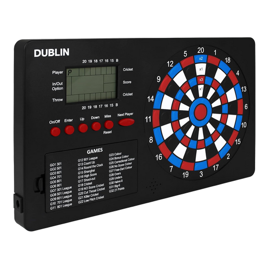 Contador de dardos XQMax Dublin Das Bild zeigt den "XQMax Dublin Dart Counter", ein elektronisches Dartboard mit digitalem Display. Auf dem Gerät befinden sich zahlreiche Tasten zur Bedienung und eine Übersicht verschiedener Dartspiele.