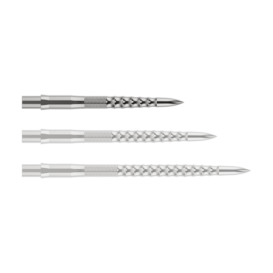 Puntas de dardos Mission Caliburn EVO - Ondulación - Plateadas Das Bild zeigt drei silberne Steeldartspitzen, die nebeneinander liegen. Sie haben eine geriffelte Struktur und laufen vorne spitz zu.