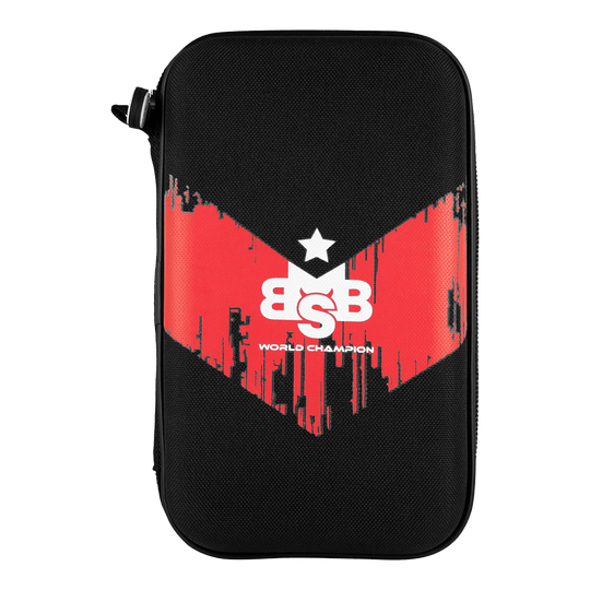 Estuche de dardos de bolsillo Shot Michael Smith World Champion - Victory Das Bild zeigt ein schwarzes Dart-Etui mit rotem V-Design und der Aufschrift „BSB World Champion“. Es ist das „Shot Michael Smith World Champion Pocket Dartcase - Victory“.
