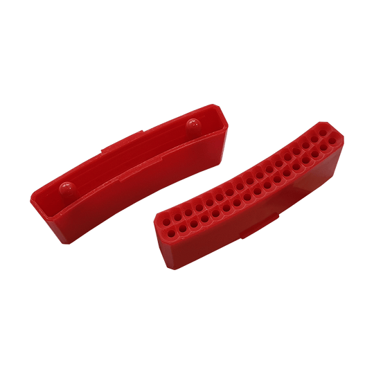 GRN0153_Granboard_132_Ersatzfelder_Double_Rot_1 Auf dem Bild sind zwei rote Ersatzfelder für das Granboard 132 zu sehen. Sie haben mehrere kleine Löcher und sind gebogen geformt.