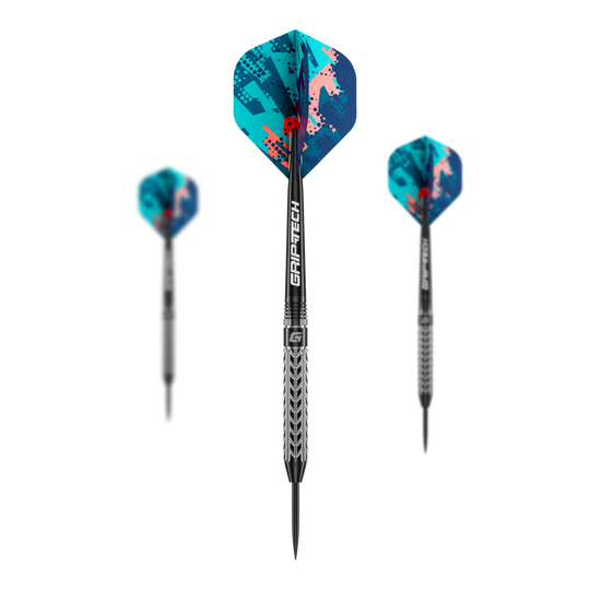 Dardos de acero de tungsteno con tracción GOAT Das Bild zeigt drei GOAT Traction Tungsten Steeldarts mit bunten Flights in Blau- und Rottönen. Auf dem Mittelteil der Darts steht "GRIPTECH" geschrieben.