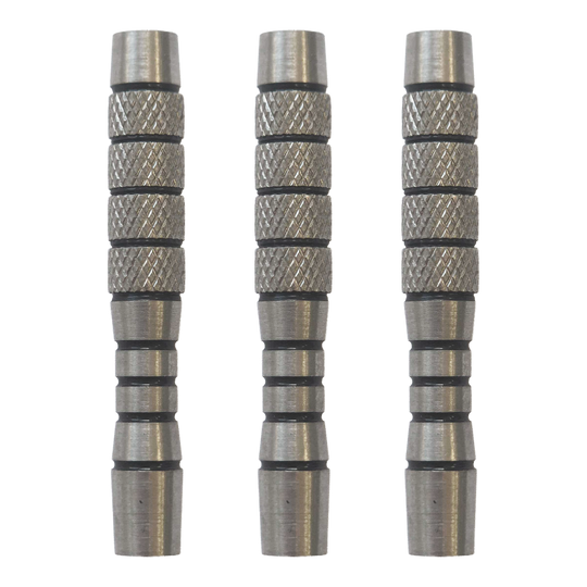 Barriles de dardos blandos McDart estriados con forma de lágrima - 18 g McDart Knurled Teardrop Softdart Barrels - 18g als Set werden gezeigt. Das Set enthält mehrere Softdart Barrels mit Teardrop-Form und 18 Gramm Gewicht.