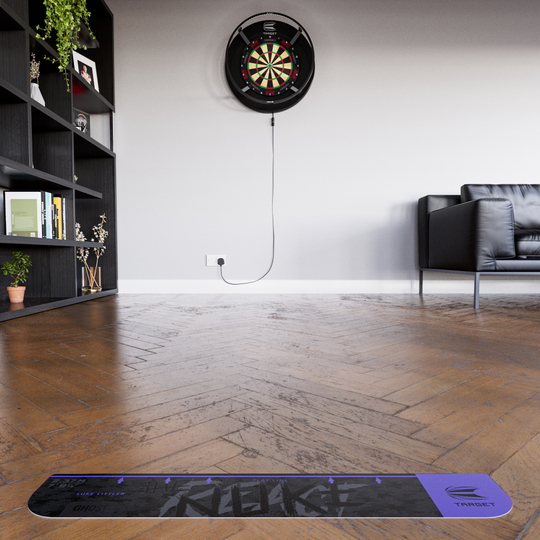 Línea de lanzamiento de objetivo Serie fantasma Línea de lanzamiento de Luke Littler Auf diesem Bild ist die Target Throw Line Ghost-Series Luke Littler Abwurflinie zu sehen. Sie markiert die Abwurflinie im Dartsport.