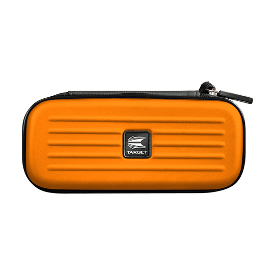 125823_Target_Takoma_Dartwallet_Orange_1 Das Bild zeigt das Produkt "Target Takoma Dartwallet", ein Hartschalenetui in Orange. In der Mitte befindet sich ein silbernes Target-Logo.