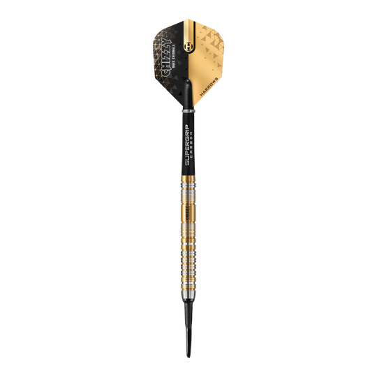 Dardos blandos Harrow's Dave Chisnall Chizzy Serie 2 Das Bild zeigt einen Harrows Dave Chisnall Chizzy Series 2 Softdart. Der Dart hat ein modernes schwarzes und goldenes Design mit silbernen und goldenen Ringen am Barrel.