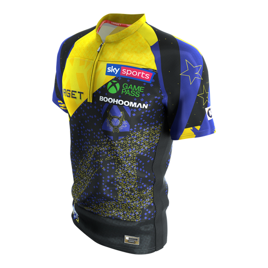 Camiseta de dardos de Luke Littler de Target 2027 Das Target Luke Littler Dartshirt 2027 ist abgebildet. Dieses Shirt richtet sich an Dartspieler und Fans von Luke Littler.