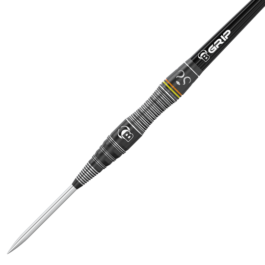 Toros Brian Raman El Acertijo Steeldarts Das Bild zeigt einen schwarzen Steeldart mit silbernen Rillen und einem spitzen Metallende. Auf dem Dart sind die Schriftzüge "B GRIP" und ein Fragezeichen zu sehen.