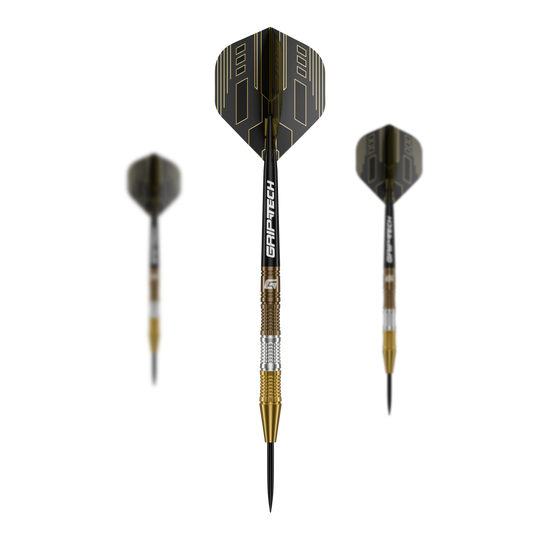 Dardos de acero de tungsteno para la ceremonia GOAT Das Bild zeigt drei "GOAT Ceremony Tungsten Steeldarts" mit schwarzen und goldenen Elementen. Der mittlere Dart ist im Fokus und zeigt den Schriftzug "GRIP-TECH" auf dem Schaft.