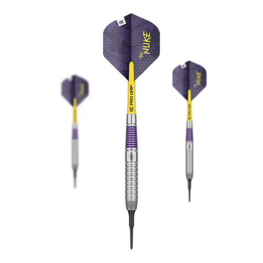 Dardos blandos de latón Target Luke Littler - 19 g Dieses Bild zeigt das Set der Target Luke Littler Brass Softdarts - 19g. Im Set sind mehrere Dartpfeile des gleichen Modells enthalten.