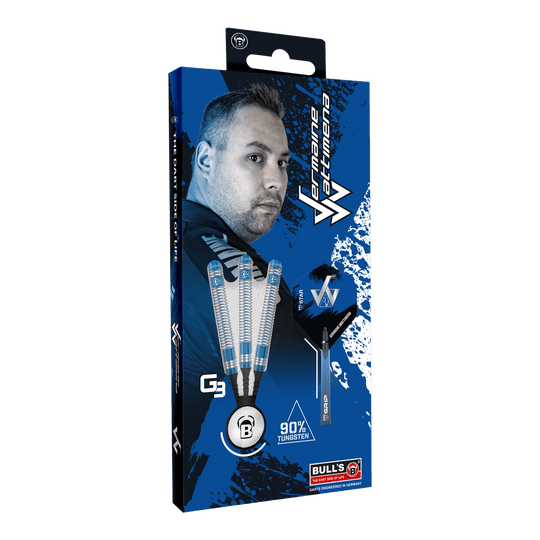 Dardos blandos Bulls Jermaine Wattimena Generation 3 - 20 g Die Abbildung zeigt die Verpackung der Bulls Jermaine Wattimena Generation 3 Softdarts mit 20g Gewicht. Auf der Verpackung sind drei Darts sowie ein Porträt von Jermaine Wattimena und der Hinweis auf 90 % Tungsten zu sehen.