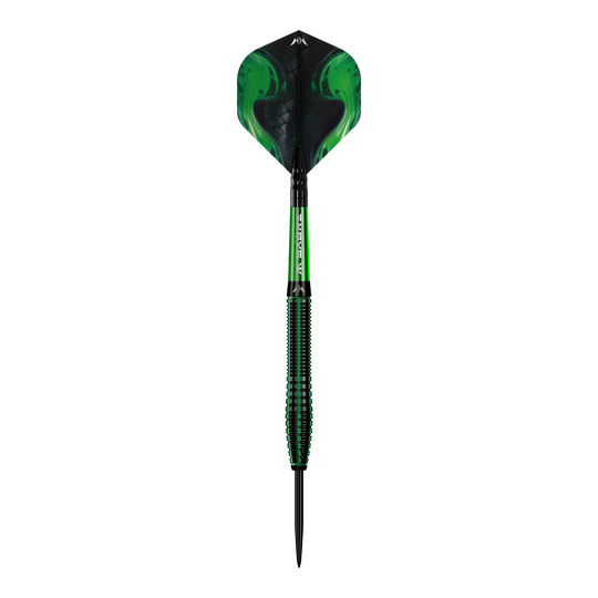 dardos de acero Mission Venom Das Bild zeigt einen Mission Venom Steeldart mit einem auffälligen, grünen Design. Der Schaft und die Flights haben ein modernes Muster, das an Schlangenhaut erinnert.