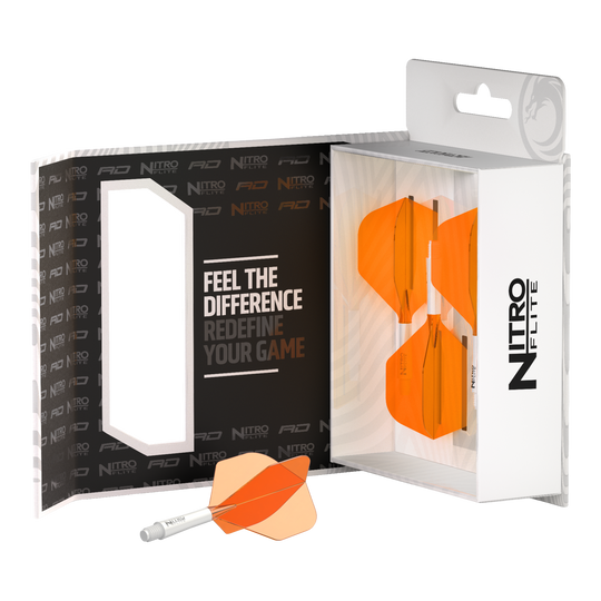 Red Dragon Nitroflite Eje blanco Vuelos naranjas No2 Abgebildet ist der Red Dragon Nitroflite White Shaft Orange Flights No2. Der Dart-Schaft ist weiß und die Flights sind orange.