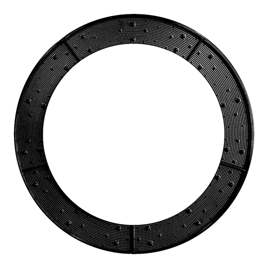 Repuesto para Karella E-Master Das Bild zeigt einen schwarzen, ringförmigen Wurfkranz mit sichtbaren Noppen auf der Oberfläche. Der Ring ist in mehrere Segmente unterteilt.