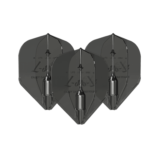 Plumas L-Style Fantom L1EZ Negras Das Bild zeigt drei schwarze L-Style Fantom L1EZ Flights für Darts. Die Flights sind nebeneinander angeordnet und verfügen über ein glänzendes, modernes Design.