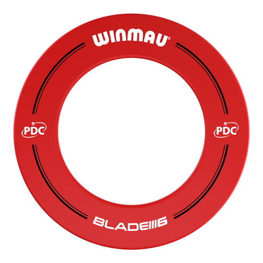 Marco para diana Winmau PDC - Rojo Das Bild zeigt einen roten Dartboard-Surround der Marke Winmau mit der Aufschrift "BLADE 6". Auf dem Ring sind außerdem PDC-Logos und schwarze Designelemente zu sehen.