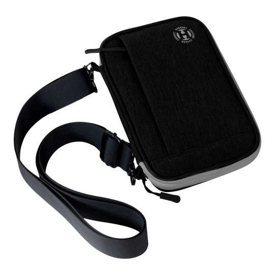 Cartera para dardos Harrows Smart Case XL Dies ist eine schwarze Darttasche mit einem Schultergurt. Sie hat ein kompaktes, rechteckiges Design und einen Reißverschluss.