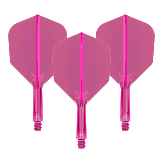 Das Bild zeigt drei neonpinke Dart-Flights mit angesetzten Schäften. Sie sind nebeneinander angeordnet und haben ein transparentes Design.