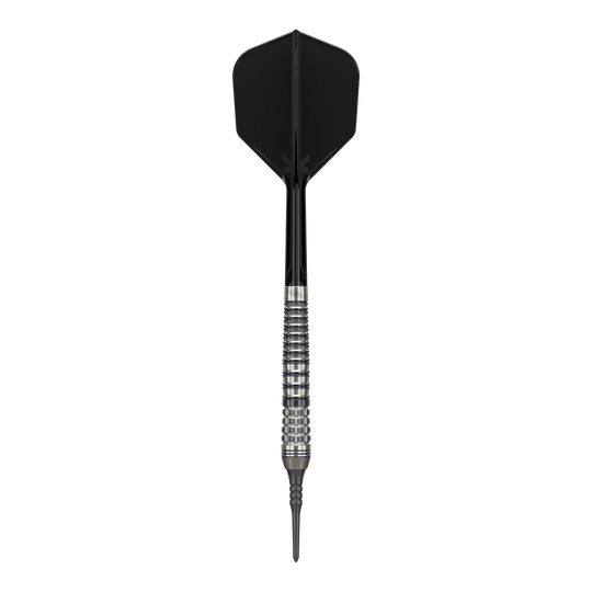 Dardos blandos Target Japan Black Marque Renegade 4 - 19 g Das Bild zeigt einen schwarzen Softdart namens "Target Japan Black Marque Renegade 4" mit einem Gewicht von 19g. Der Dart hat ein elegantes Design mit einem strukturierten Griff und schwarzer Spitze sowie schwarzem Flight.