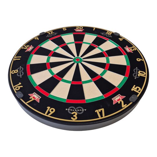 Diana de acero Bulls NL Advantage 8 Auf dem Bild ist das Bulls NL Advantage 8 Steeldartboard zu sehen. Es eignet sich ideal für ambitionierte Dartspieler.