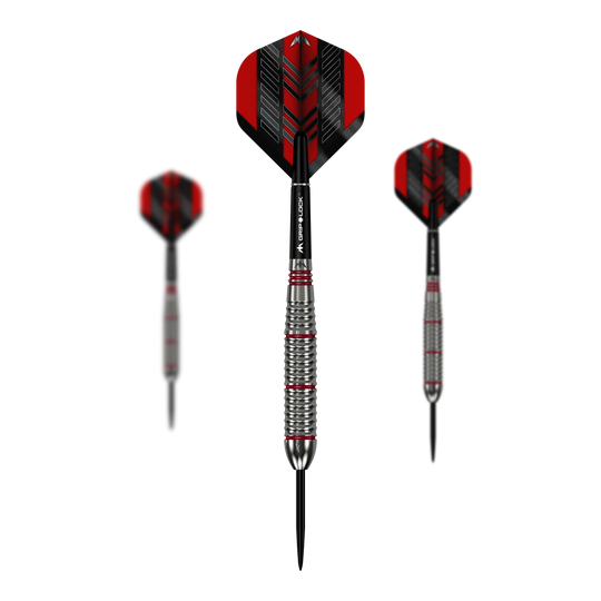 Dardos Mission Rogue de latón y acero - 22 g Das Bild zeigt drei Mission Rogue Brass Steeldarts mit einem Gewicht von 22g. Die Darts haben rote und schwarze Flights sowie silberne, gerillte Barrels.