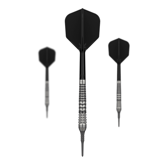 Das Bild zeigt drei schwarze Softdarts mit silbernem Griff. Es handelt sich um das Produkt "Target Japan Black Marque Renegade 4 Softdarts - 19g".