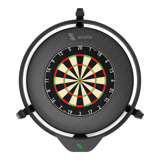 Scolia Stealth Dartboard Surround Scolia Stealth Dartboard Surround ist auf diesem Bild zu sehen. Das Produkt schützt die Wand rund um die Dartscheibe.