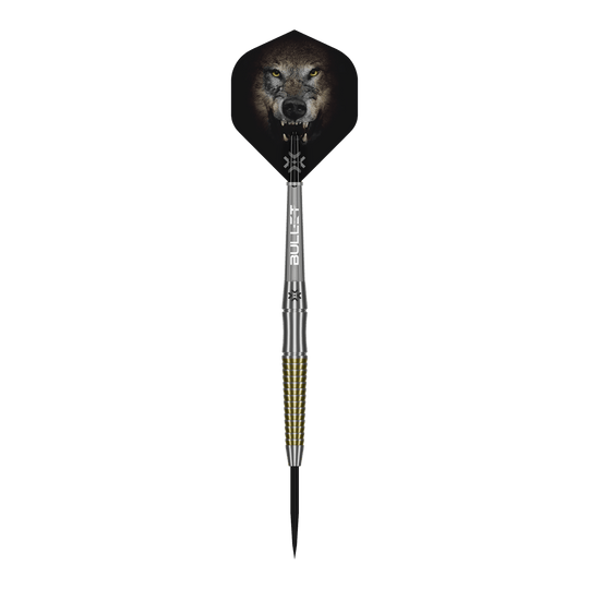 Dardos de acero Bullet Fang Hier sieht man die Bullet Fang Steeldarts aus einer anderen Perspektive. Die Details der Darts sind gut erkennbar.