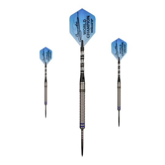 Campeón mundial Unicorn Gary Anderson Phase 3 Steeldarts Auf dem Bild sind drei Steeldarts des Produkts "Unicorn World Champion Gary Anderson Phase 3" zu sehen. Die Flights der Darts sind blau und mit einer Unterschrift sowie der Aufschrift "WORLD CHAMPION unicorn" bedruckt.