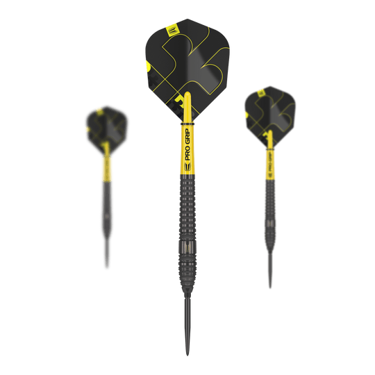 Dardos de acero Target Bolide Void 03 Swiss Point Das Bild zeigt drei Steeldarts des Produkts "Target Bolide Void 03 Swiss Point". Die Darts sind schwarz-gelb und haben den Schriftzug "Pro Grip" auf dem Schaft.