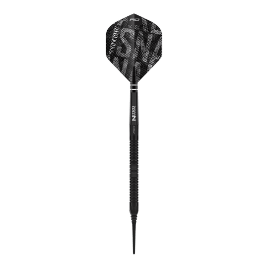 Dardos blandos Red Dragon Peter Wright Snakebite Black Mamba - 20 g Red Dragon Peter Wright Snakebite Black Mamba Softdarts - 20g. Abgebildet ist ein Detail des Softdarts-Designs in Schwarz.