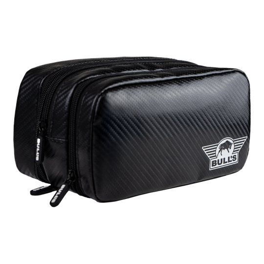 Cartera de carbono Bulls NL Zu sehen ist das Bulls NL Carbon Wallet. Diese elegante Brieftasche wurde speziell für Dartspieler entworfen.