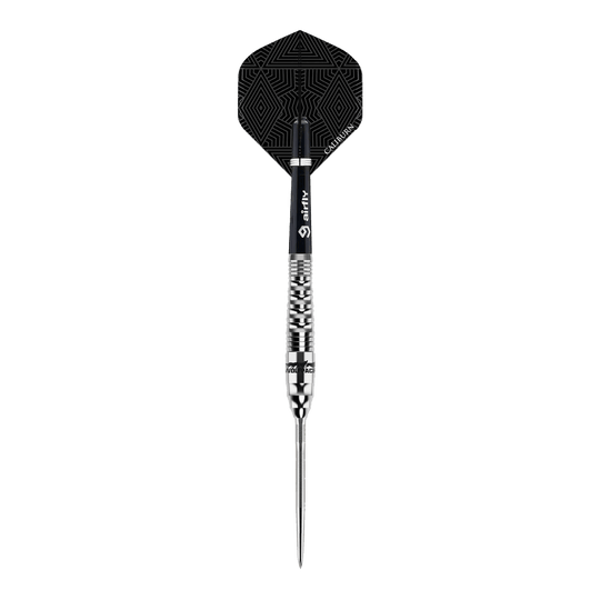 Caliburn Wolfpack W3 Steeldarts - 21 g Auf dem Bild ist der Caliburn Wolfpack W3 Steeldart mit einem Gewicht von 21g zu sehen. Der Dartpfeil hat ein silbernes, strukturiertes Barrel und eine schwarz gemusterte Flight.