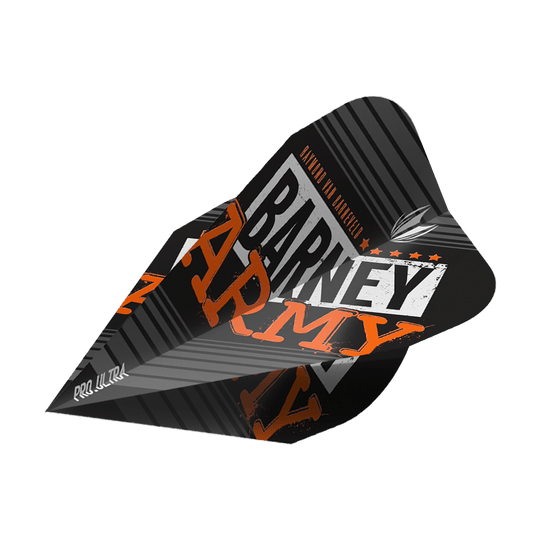 TG65_334350_Target_ProUltra_Barney_Army_Black_Vapor_Flights_2 Das Bild zeigt das Produkt "Target ProUltra Barney Army Black Vapor Flights". Die Dart-Flights sind schwarz mit auffälligem orangefarbenem und weißen Aufdruck gestaltet.