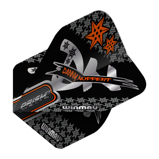 Vuelos estándar Winmau Prism Delta Danny Noppert Black Signature No2 Das Bild zeigt die Winmau Prism Delta Danny Noppert Black Signature No2 Standard Flights. Die Flights sind schwarz mit silbernen und orangefarbenen Sternen und dem Namen "Danny Noppert" bedruckt.