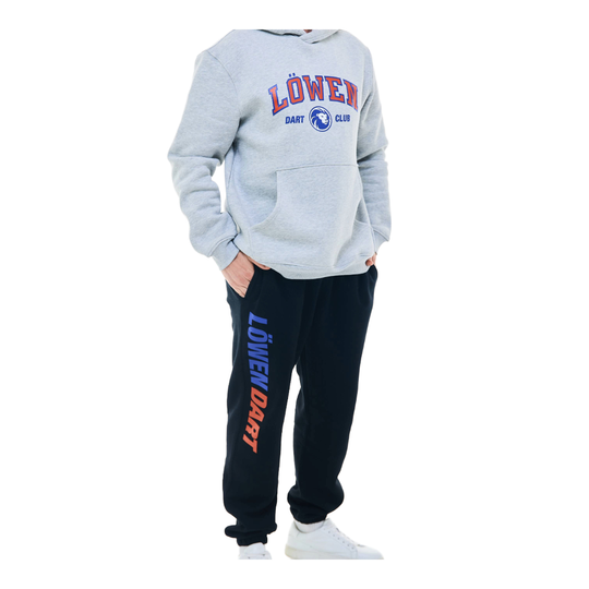 Pantalones deportivos de la colección Lion Hier ist die Löwen Kollektion Jogger zu sehen. Die Hose eignet sich ideal zum Entspannen und für sportliche Aktivitäten.