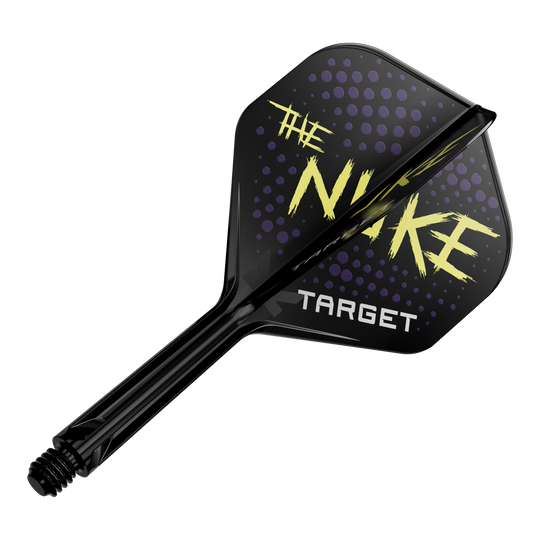Sistema de vuelo estándar Target K-Flex Luke Littler Black No2 Das Bild zeigt einen schwarzen Dartflight mit dem Schriftzug "THE NUKE" und "TARGET" darauf. Der Hintergrund des Flights ist mit lila Punkten verziert.