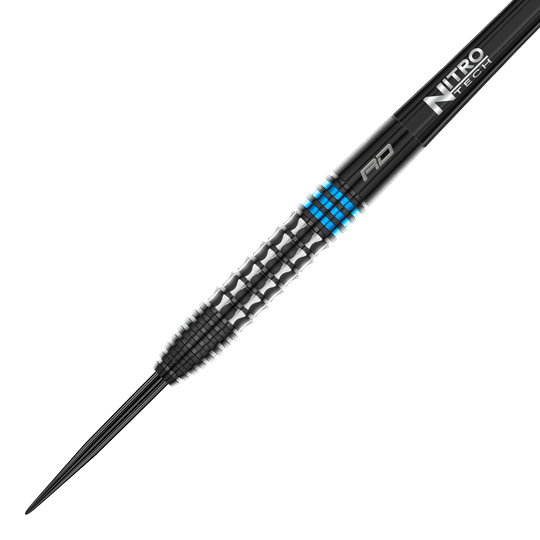 Dardos de acero azul Red Dragon Vengeance Das Bild zeigt einen Red Dragon Vengeance Blue Steeldart. Der Dartpfeil ist schwarz mit blauen Akzenten und hat eine strukturierte Griffoberfläche.