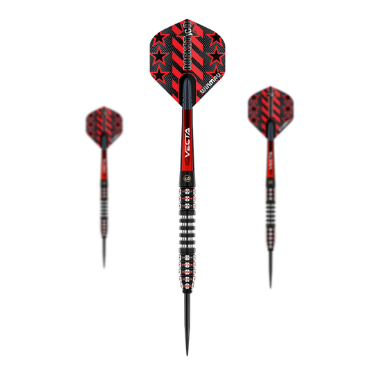 Dardos de acero Winmau Joe Cullen Ignition Series Das Bild zeigt die Winmau Joe Cullen Ignition Series Steeldarts. Die Darts sind schwarz und rot gestaltet und haben rote Sterne auf den Flights.