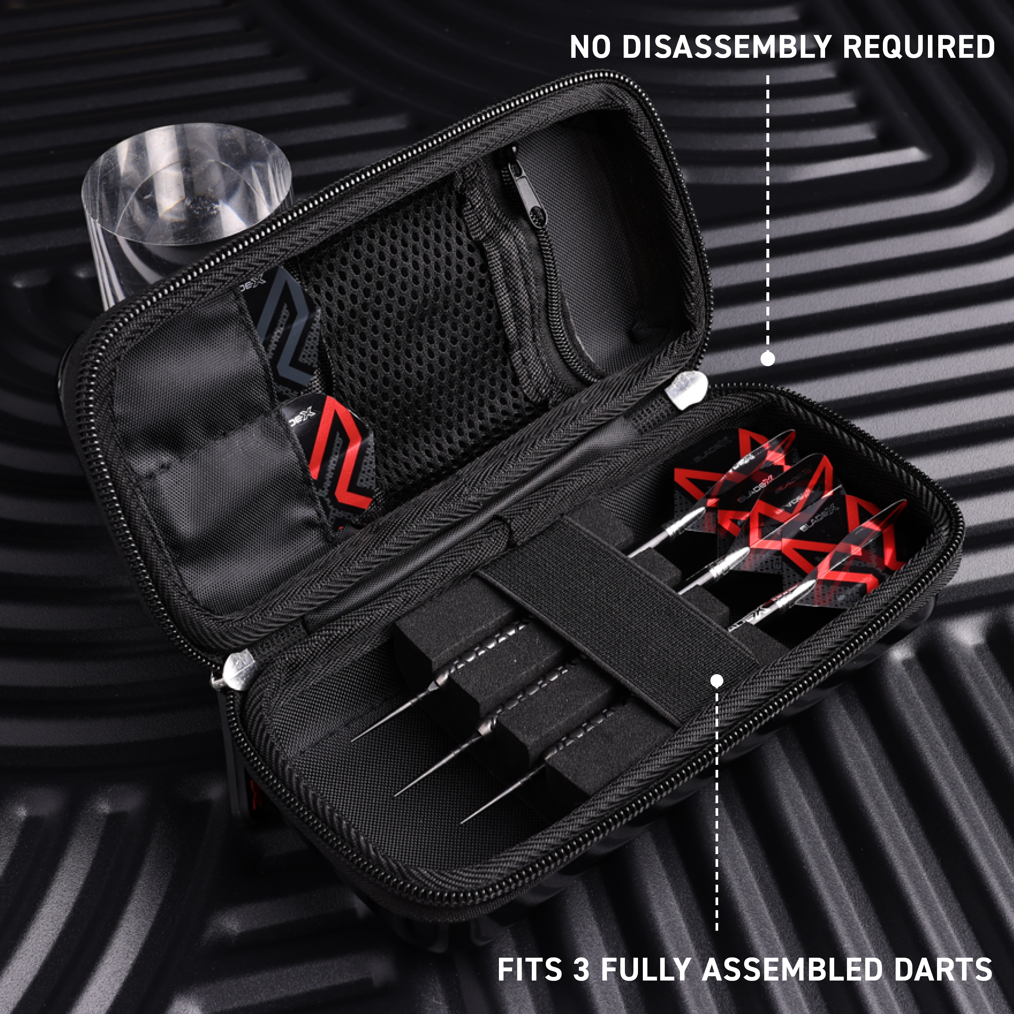 Cartera de dardos Winmau Blade X Armor G1 Ein Bild mit dem Dateinamen 8534_Winmau_Blade_X_Armor_G1_Dartwallet_W1. Vermutlich handelt es sich um ein Dartwallet-Produkt.
